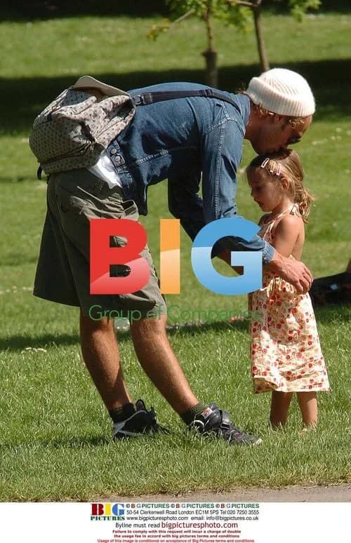 Jude Law and daughter Iris in London park