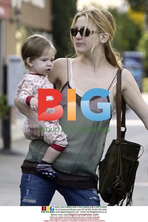 Kate Hudson Out Shopping With Baby