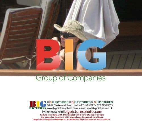 Celebrities Sadie Frost, Davinia Taylor, Kate Moss and Pete Doherty relax on yacht