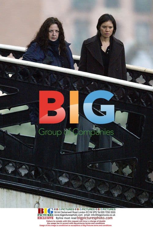 Coronation Street Actress Kathryn Hunt Films Disposal Scene