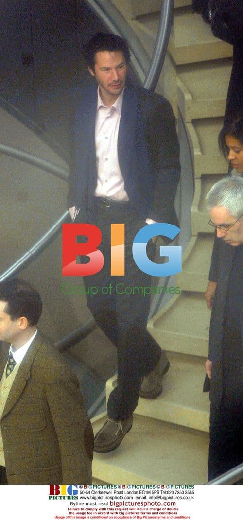 Keanu Reeves Enjoys Private Tour at Louvre in Paris