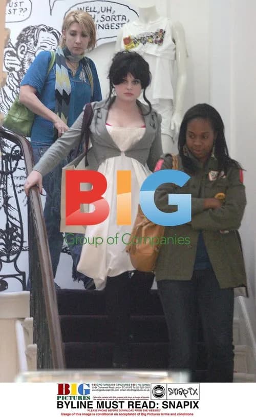 Kelly Osbourne Spotted Shopping in London