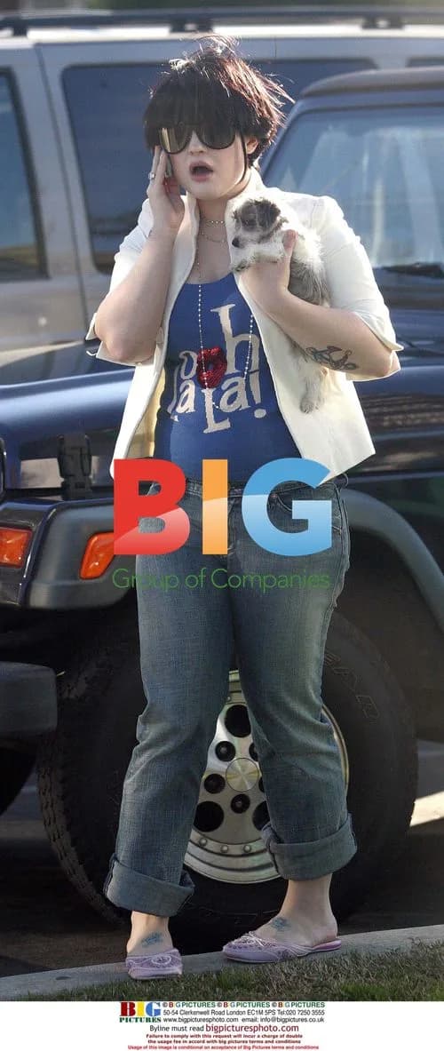 Kelly Osbourne at Malibu Market