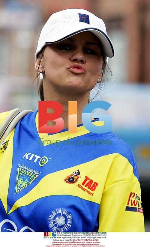 Kerry Katona's Fun Day Out in Warrington