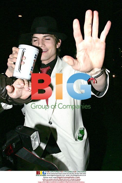 Demi Moore and Ashton Kutcher Party at Kabbalah Center