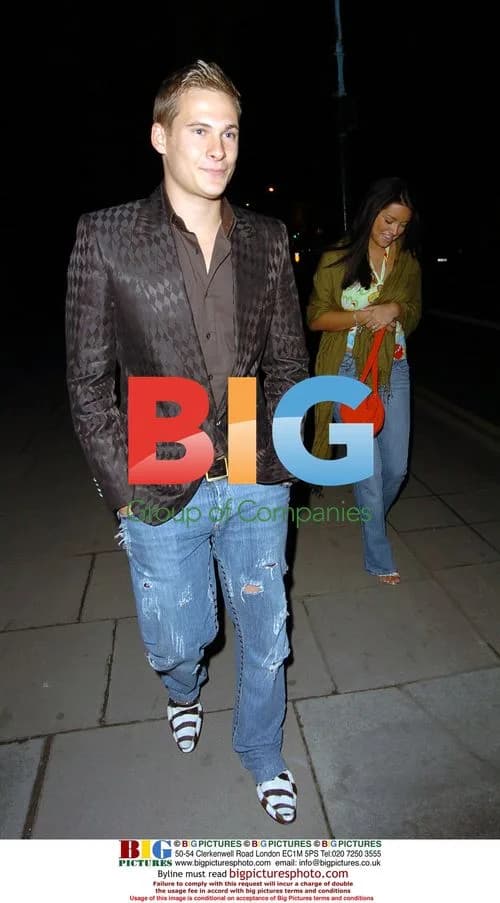 Lee Ryan with mystery girl at London club