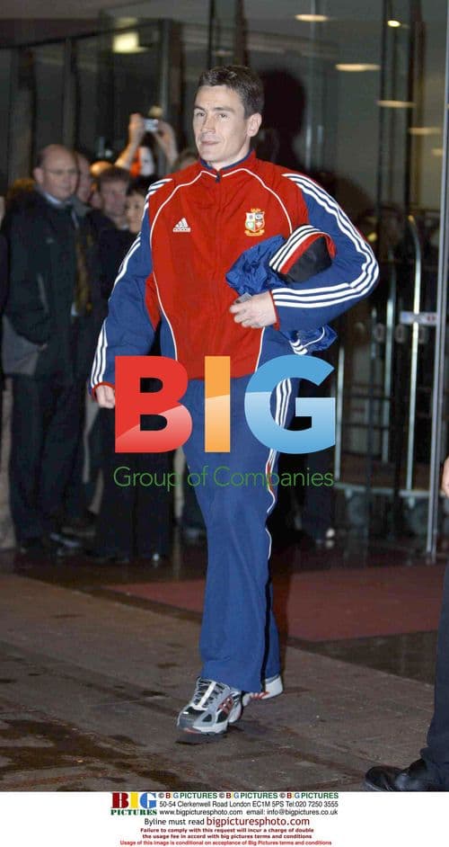 British & Irish Lions rugby team leaving Wellington hotel