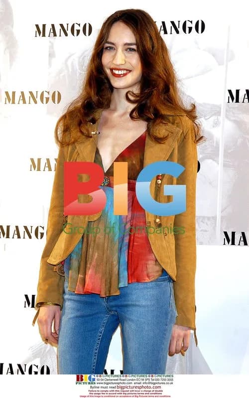 Elizabeth Jagger presented as new Mango face