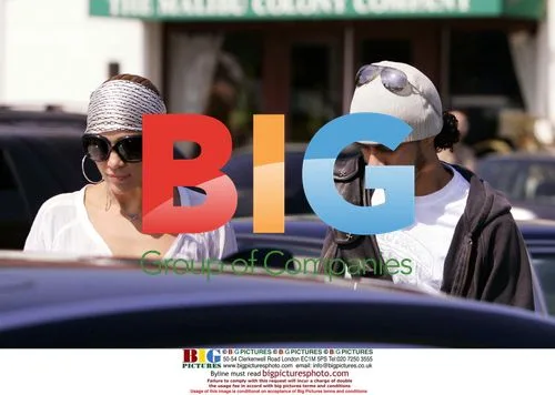 JLo and Marc Anthony Shop in Malibu