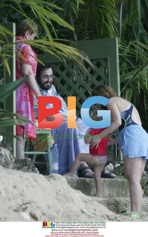 Pavarotti Family Beach Day