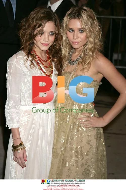 Mary-Kate and Ashley Olsen at Costume Institute Gala 2005