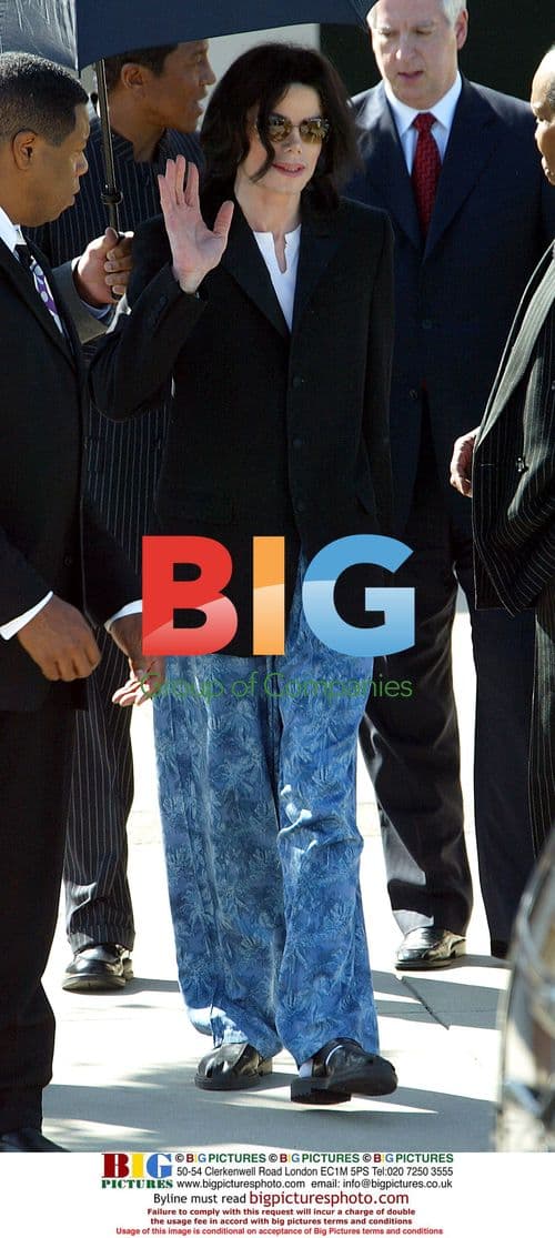 Michael Jackson Leaves Court in Pajamas