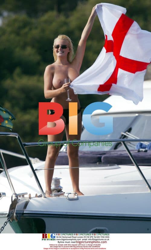 Michelle Marsh and friends get patriotic in France