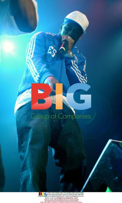 NELLY on stage at Manchester Arena