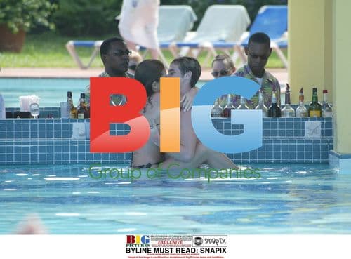 Coronation Street co-stars Nikki and Danny's romantic PDA