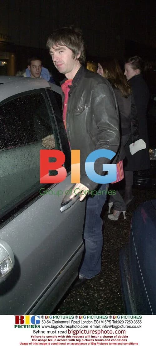 Oasis' Noel Gallagher and girlfriend Sara Macdonald leaving Nobu