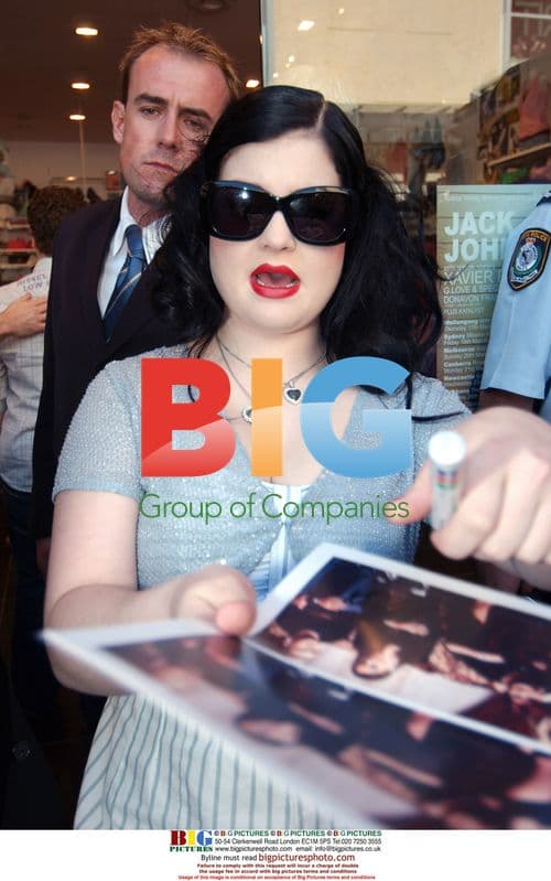 Kelly and Jack Osbourne Shopping in Bondi