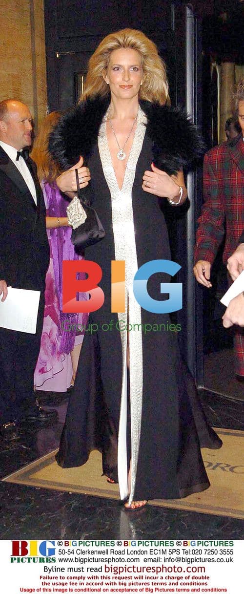 Penny Lancaster and Rod Stewart Host Gala Dinner