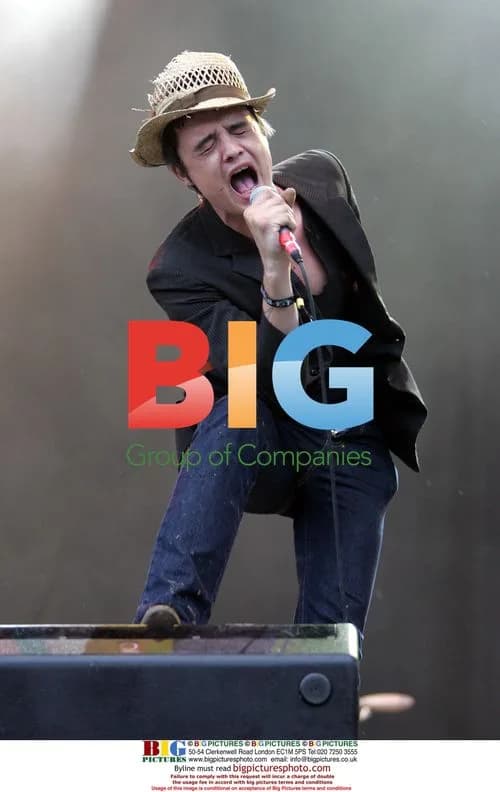 Pete Doherty of Babyshambles at Glastonbury 2005