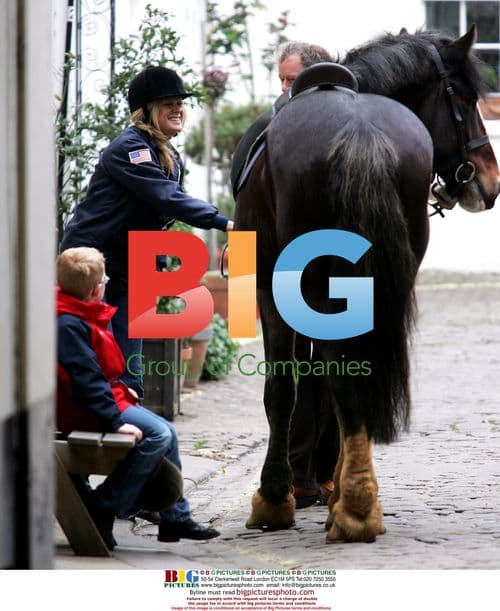 Rachel Hunter Horse Riding in London