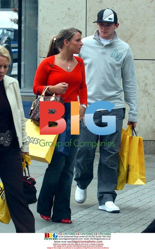 Wayne Rooney and Coleen McLoughlin Shopping