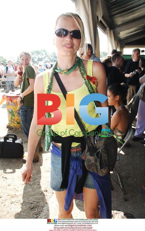 DJ Sarah Cox at Glastonbury 2005
