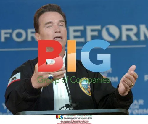 Schwarzenegger Holds Press Conference on Reforms
