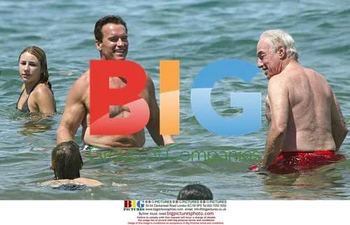 Arnold Schwarzenegger Vacations in Hawaii