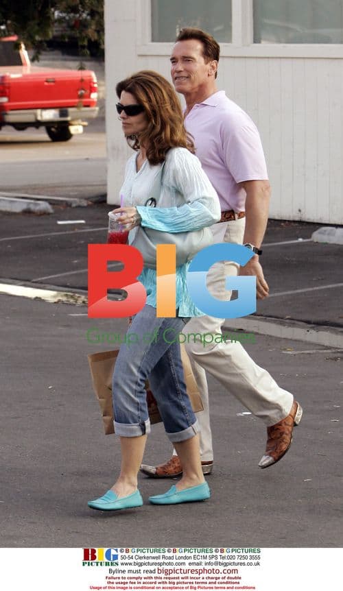 Arnold Schwarzenegger & Maria Shriver in Malibu