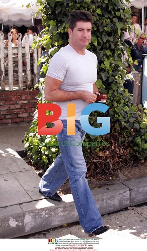 Simon Cowell Has Lunch at The Ivy