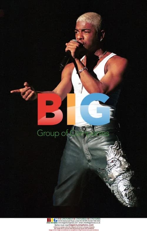 SISQO of Dru Hill performs
