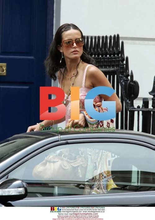 Supermodel Sophie Anderton out shopping