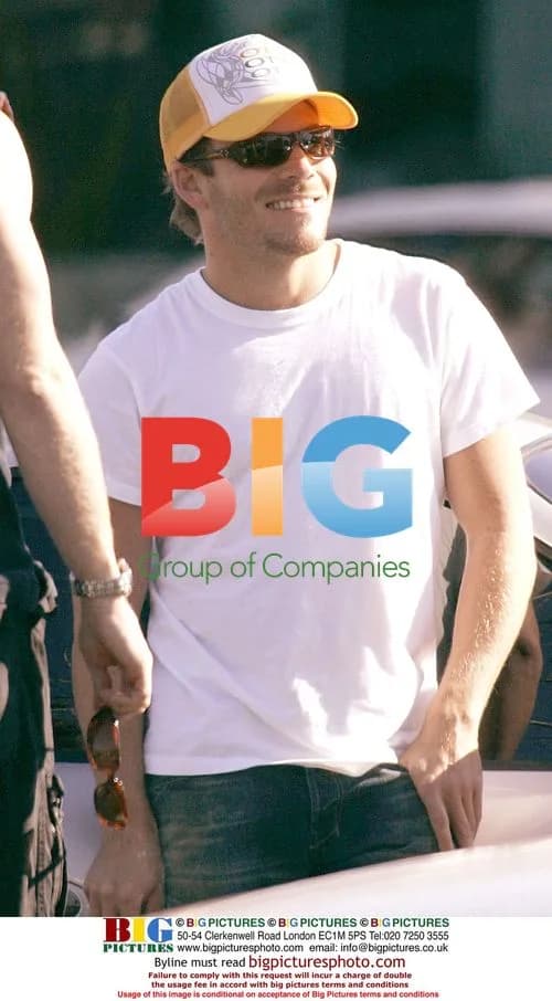 Actor Stephen Dorff shopping in Malibu