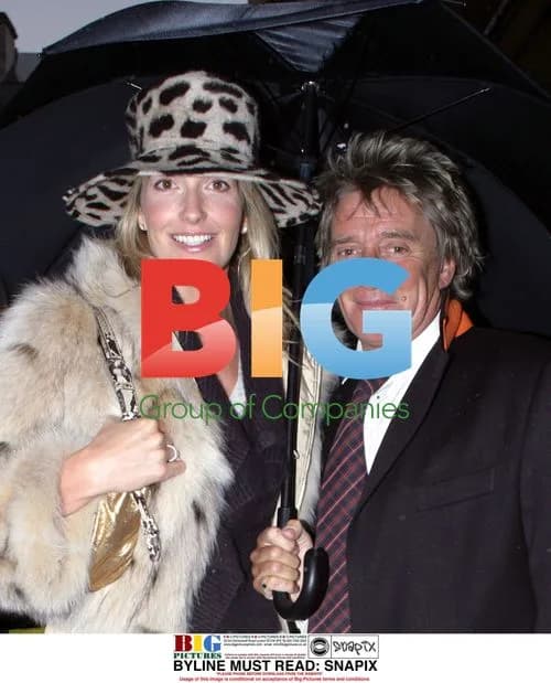 Rod Stewart and Penny Lancaster Shopping in London
