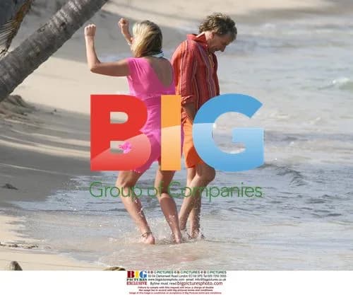 Rod Stewart and Penny Lancaster on Caribbean Vacation