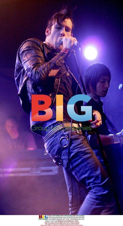 The Bravery Perform Live in Paris