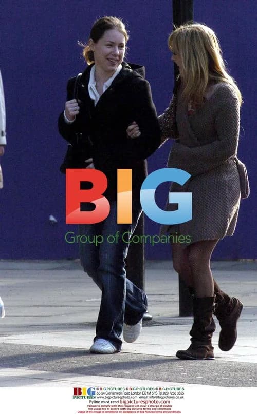 Tina O'Brien Goes Shopping in Manchester