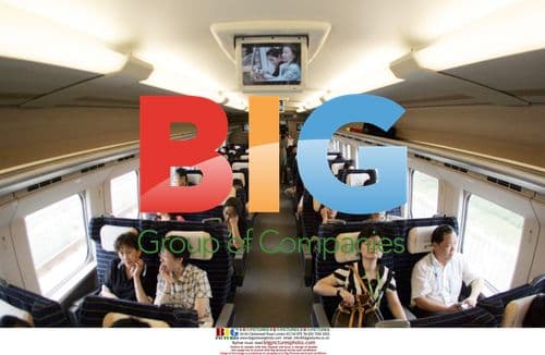 Stars Attend Celebrity Gala