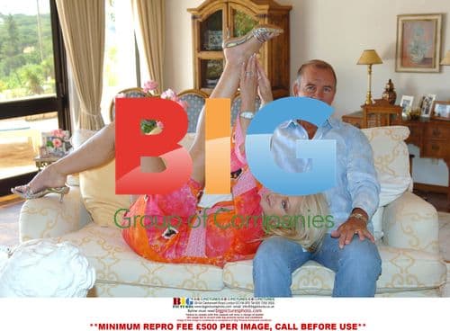 Singer Bonnie Tyler and husband Robert Sullivan