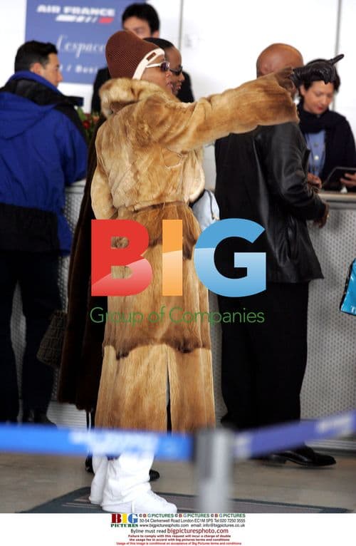 Whitney Houston at Paris Airport