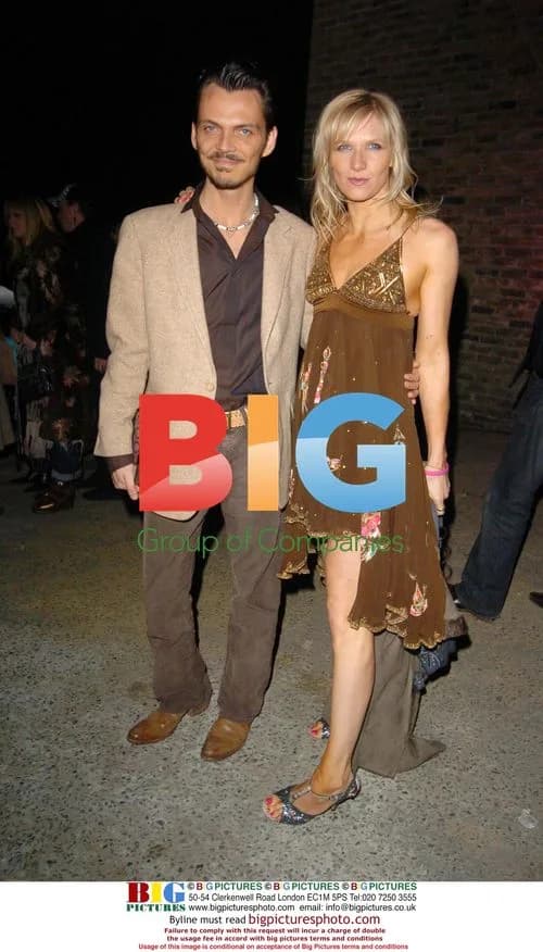 Matthew Williamson and Jo Whiley at Elle Style Awards 2005