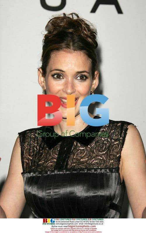 Winona Ryder at Marc Jacobs LA store opening party