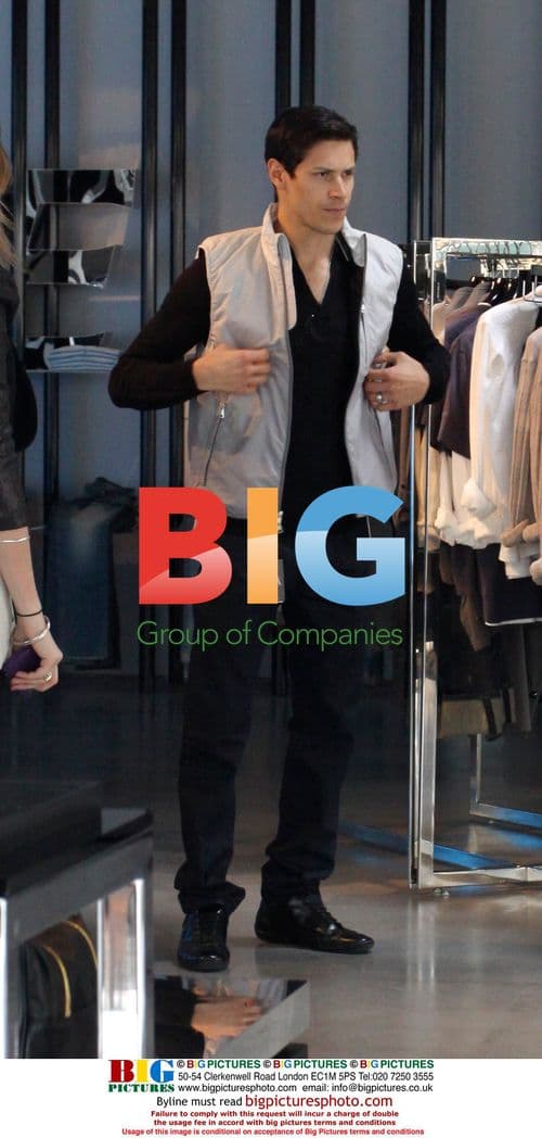 Twilight Star Alex Meraz Shopping