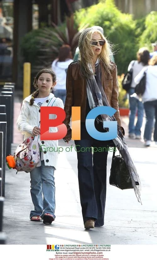 Rachel Zoe and Niece Shopping