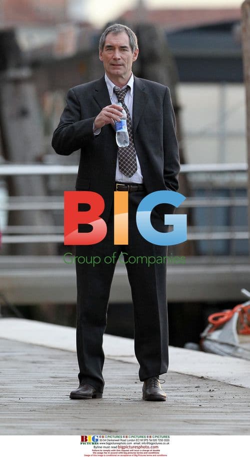 Timothy Dalton on The Tourist Set