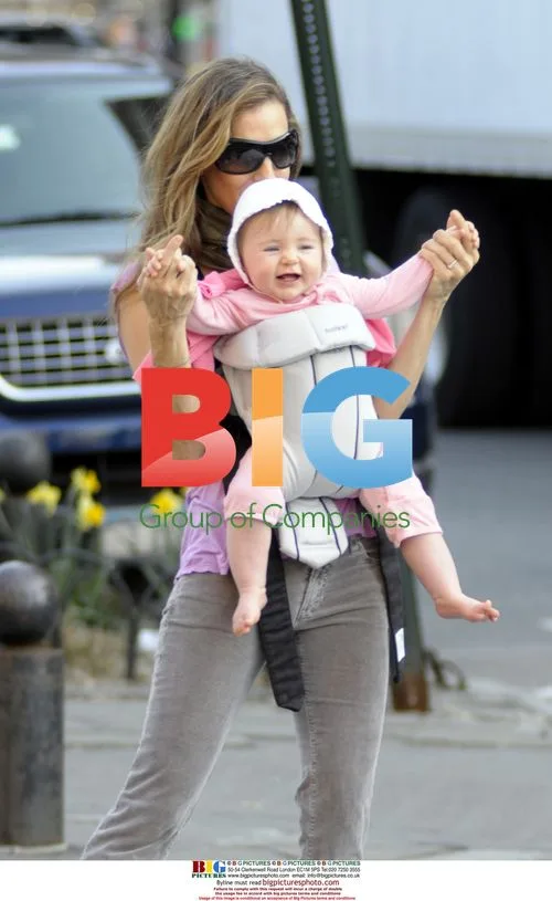Sarah Jessica Parker and Family in NYC
