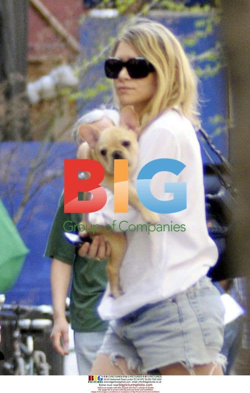 Ashley Olsen with New Puppy