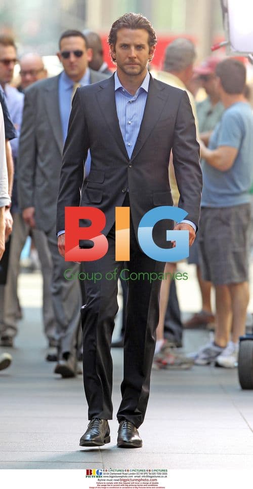 Bradley Cooper on the set of 'The Dark Fields'