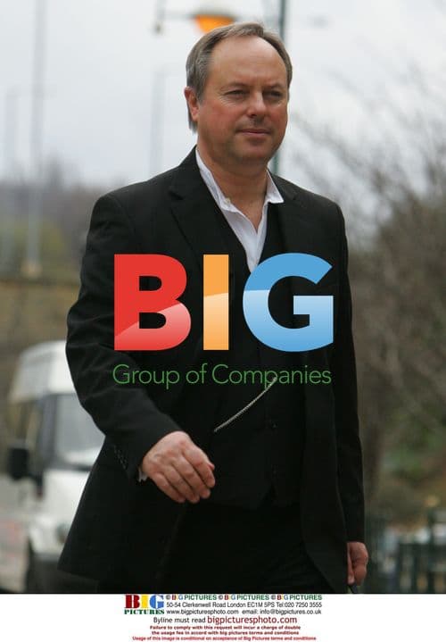 Coronation Street Cast Filming in Bradford