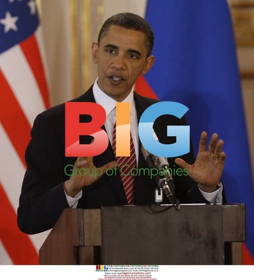 Obama Signs START Treaty in Prague